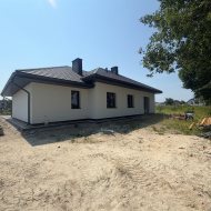 Dom na sprzedaż